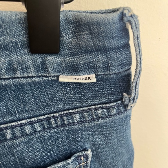 MOTHER Looker Ankle Fray Jeans - Picture 8 of 15
